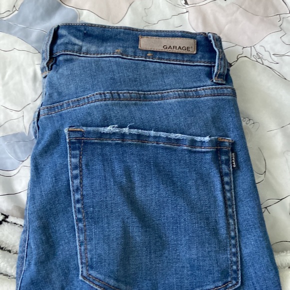 Jean - Picture 4 of 5